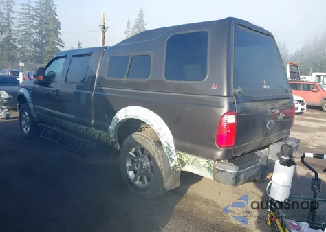 2008 Ford F-250 Lariat из США, поврежденный, VIN 1FTSW21R88ED94927